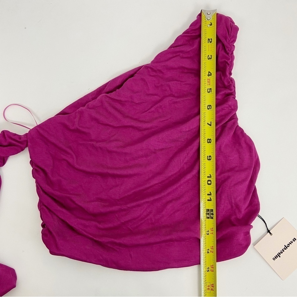 Superdown Selilah One Shoulder Top in Berry Size M - Picture 10 of 10